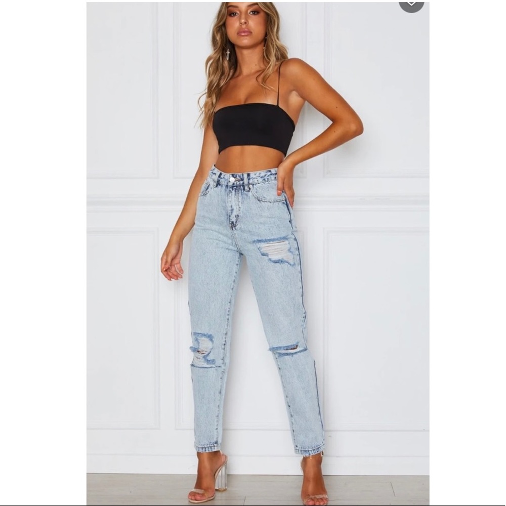 NWT! White Fox Boutique “Moving On Boyfriend” Jeans
